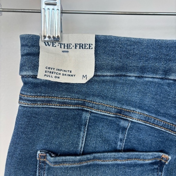 We The Free Crvy Infinite Stretch Skinny Pull On Jeans Size M - Picture 5 of 6